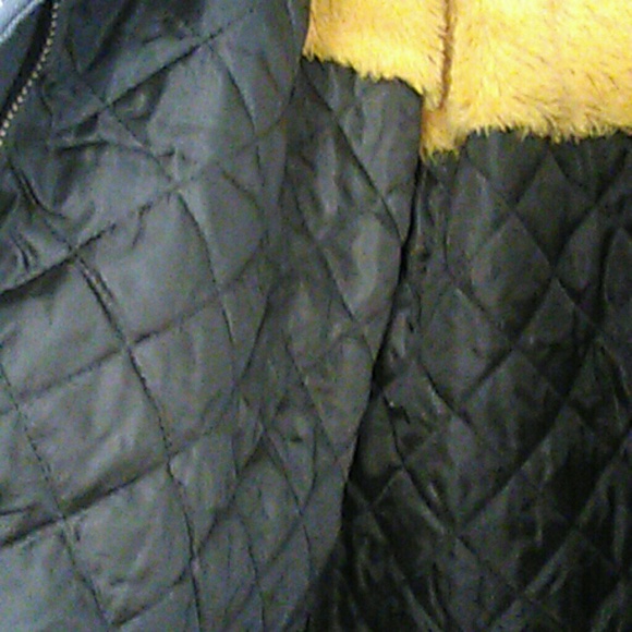 NEW- Parka with Removable faux Fur Trim NEW w/TAGS - Picture 8 of 8